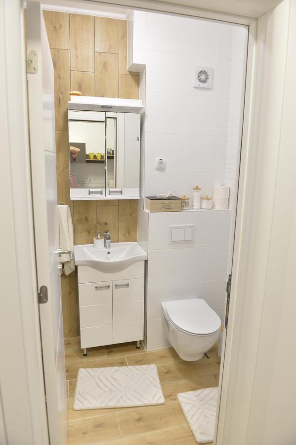 Apartman Liliom Subotica Extérieur photo